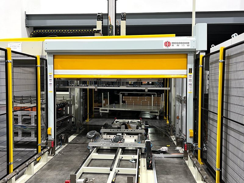 上海立体仓库输送带快速门插图