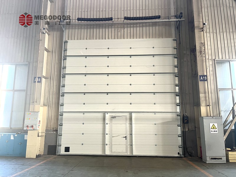 上海物流仓库高效解决方案：美高电动提升门插图1