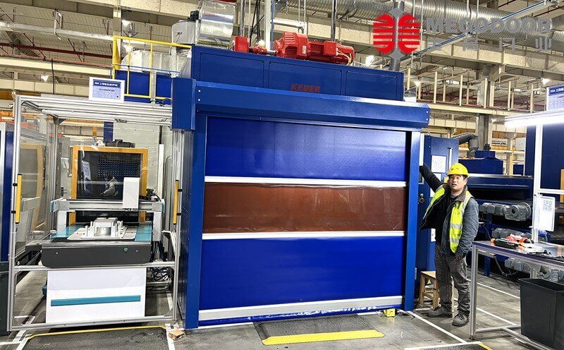 高性能工业PVC快速卷帘门：上海厂房智能隔离解决方案插图