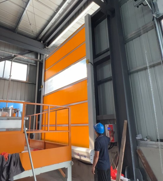 倒装快速卷帘门是什么？美高门业为滁州特殊设备场景提供定制化解决方案插图1